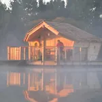 Village Flottant De *