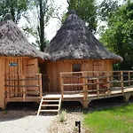 롯지 Village Flottant De *