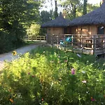 Village Flottant De Lodge *