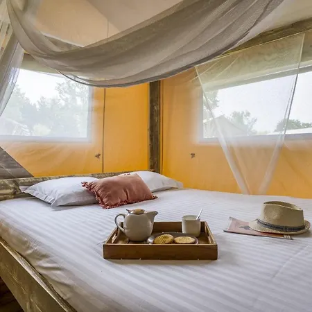 普雷萨克弗罗丹村山林小屋 山林小屋 Pressac