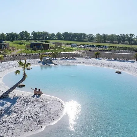 Village Flottant De Pressac