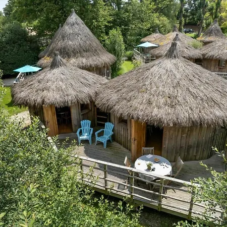 Village Flottant De Lodge *