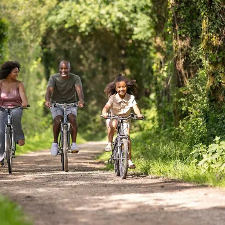 Lodge Village Flottant De