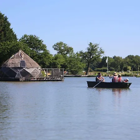 Village Flottant De 山林小屋