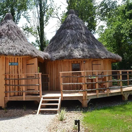 山林小屋 Village Flottant De *