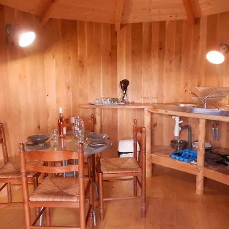 普雷萨克弗罗丹村山林小屋 山林小屋