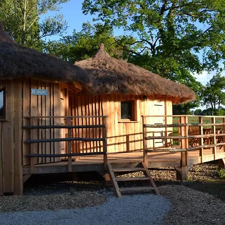 Village Flottant De Chata Pressac