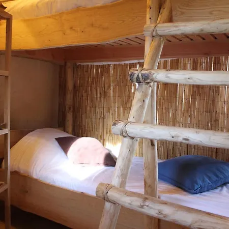 Village Flottant De Pressac