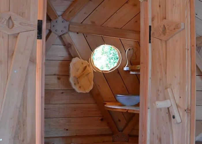 Lodge Village Flottant De Pressac