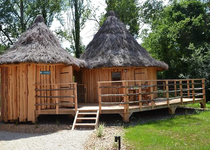 Lodge Village Flottant De *